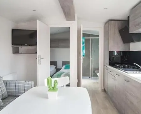 Domek Kempingowy Ferienhaus