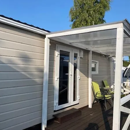 Domek Kempingowy Holiday home Chalupy