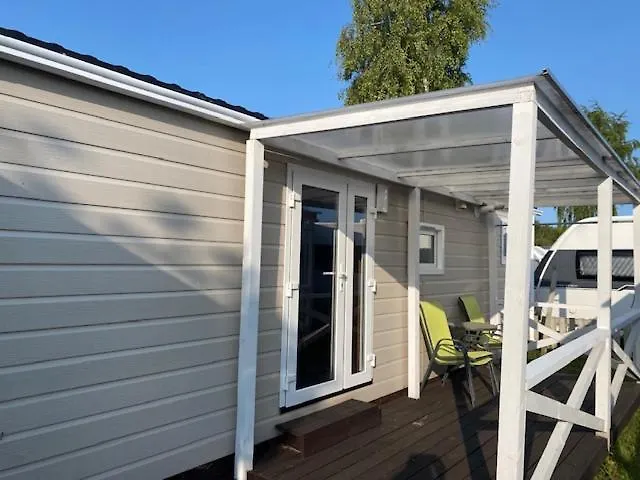 Domek Kempingowy Semesterbostad Chałupy